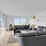 Awesome In With Kitchen