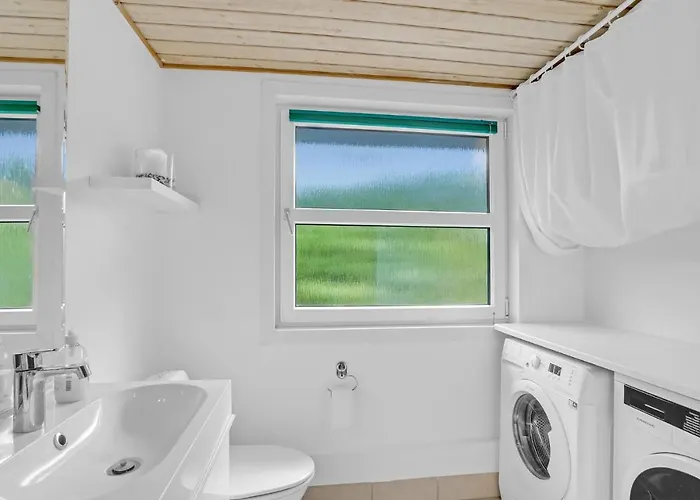Дом отдыха Awesome In With Kitchen *