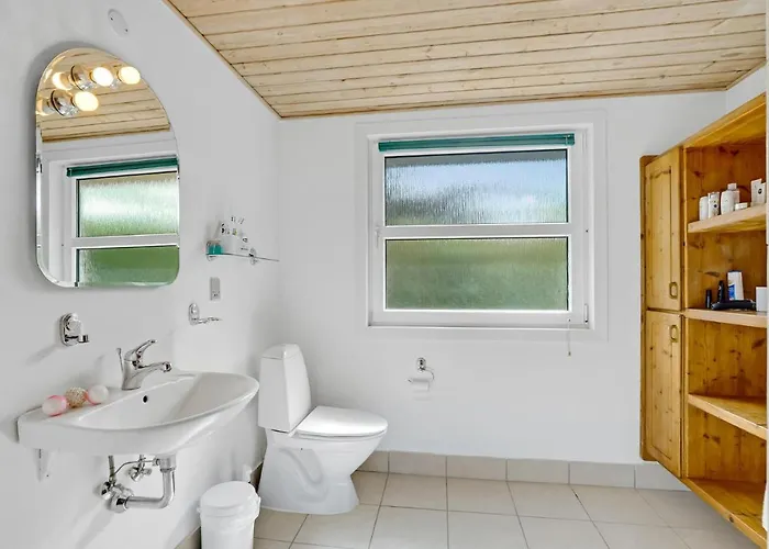 Awesome In With Kitchen Дом отдыха *